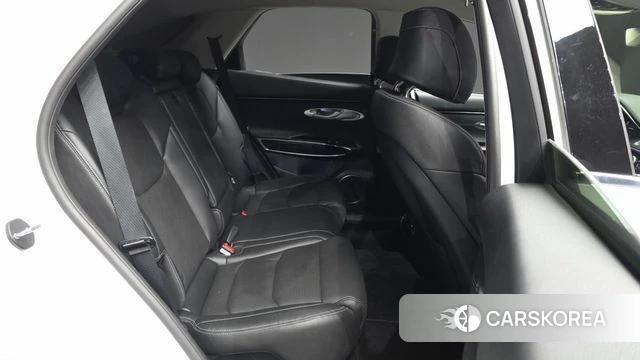 Genesis GV70 2021 Белый из Кореи, фото 3