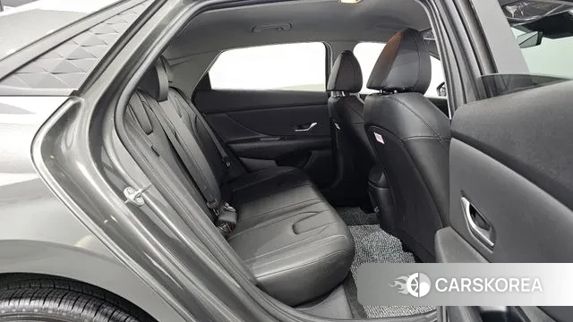 Hyundai The New Avante (CN7) 2023 Серый из Кореи, фото 3