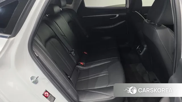 Hyundai Sonata (DN8) 2022 Белый из Кореи, фото 3