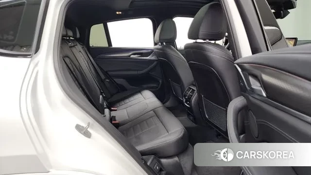 BMW X4 (G02) 2024 Белый из Кореи, фото 3