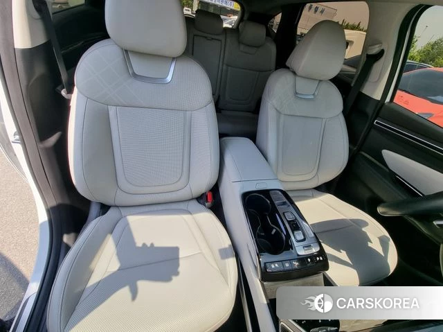 Hyundai Tucson Hybrid (NX4) 2022 Белый из Кореи, фото 3