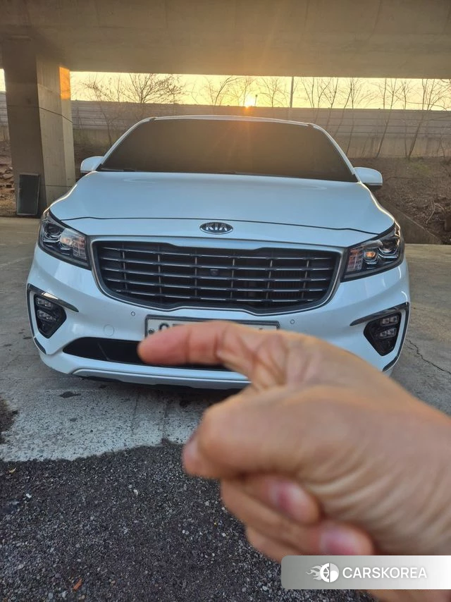 Kia The New Carnival 2019 Белый из Кореи, фото 3