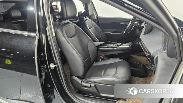 Kia EV6 2022 Черный из Кореи, фото 3
