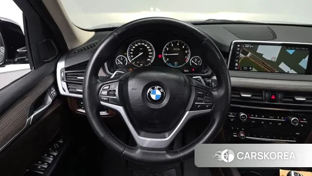 BMW X5 (F15) 2018 Серебристо-серый из Кореи, фото 3