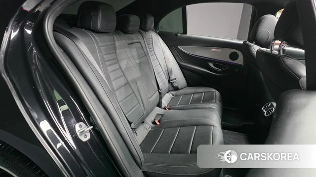 Mercedes-Benz E-Class W213 2019 Черный из Кореи, фото 3