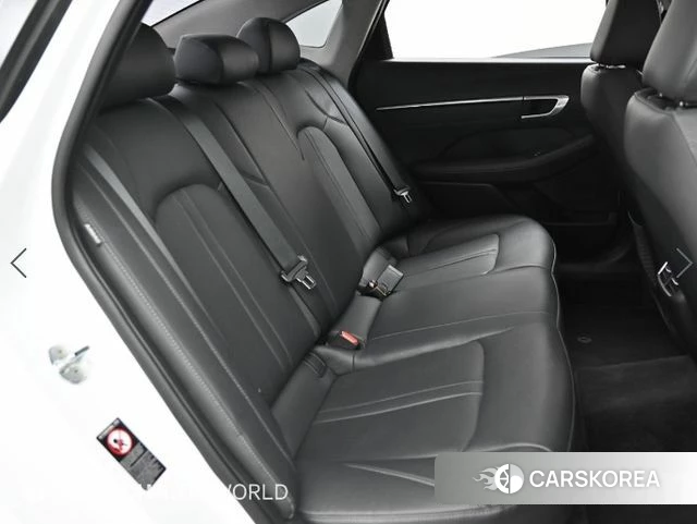 Hyundai Sonata (DN8) 2022 Белый из Кореи, фото 3