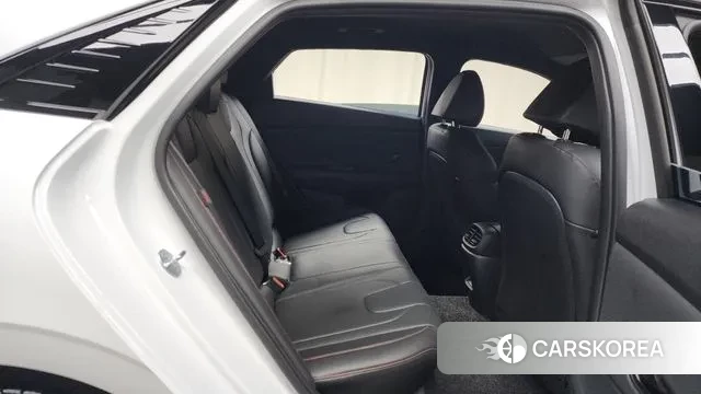 Hyundai The New Avante (CN7) 2024 Белый из Кореи, фото 3