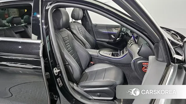 Mercedes-Benz E-Class W213 2021 Черный из Кореи, фото 3