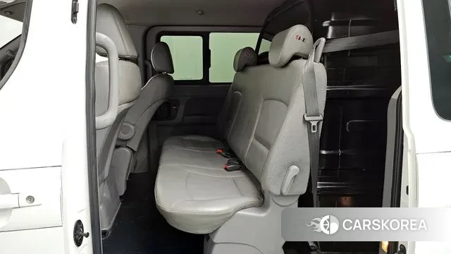 Hyundai The New Grand Starex 2018 Белый из Кореи, фото 3