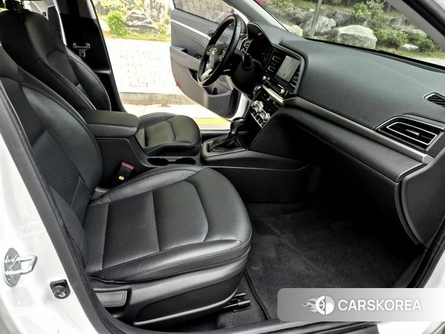 Hyundai The New Avante AD 2018 Белый из Кореи, фото 3