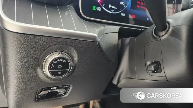 Mercedes-Benz C-Class W206 2024 Белый из Кореи, фото 3