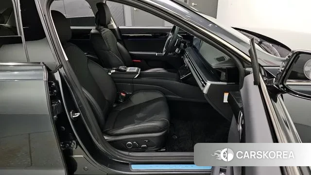 Hyundai Grandeur Hybrid (GN7) 2023 Серый из Кореи, фото 3