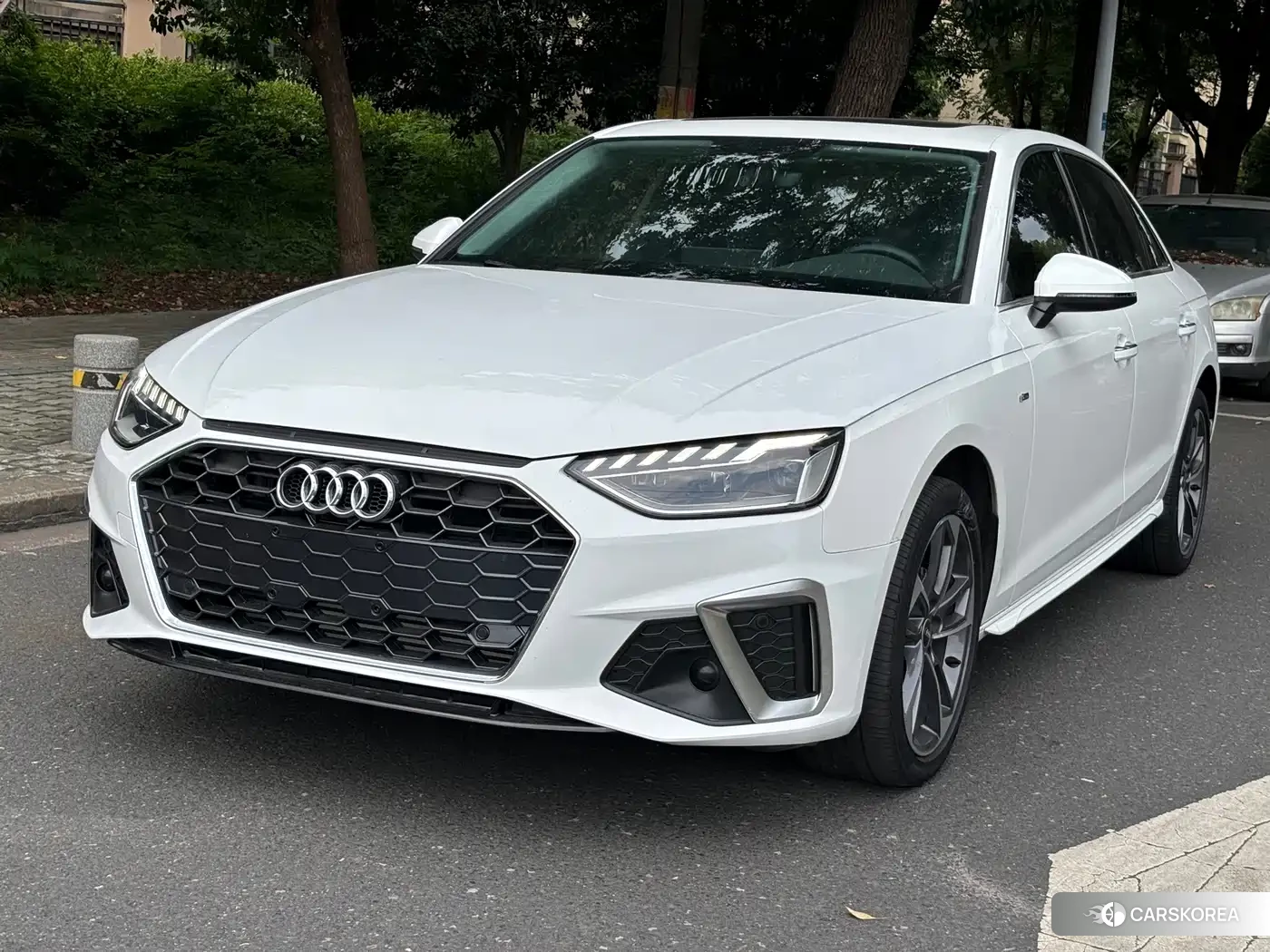 Audi A4L 2023 Белый из Китая, фото 3