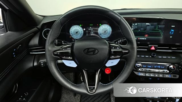 Hyundai The New Avante (CN7) 2024 Белый из Кореи, фото 3