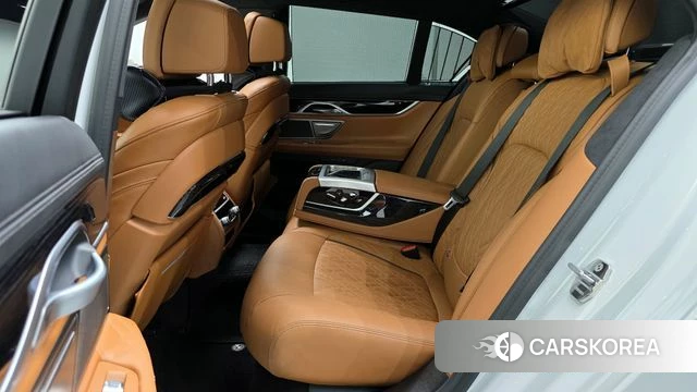 BMW 7 Series (G11) 2020 Белый из Кореи, фото 3
