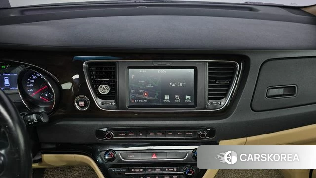 Kia The New Carnival 2018 Черный из Кореи, фото 3