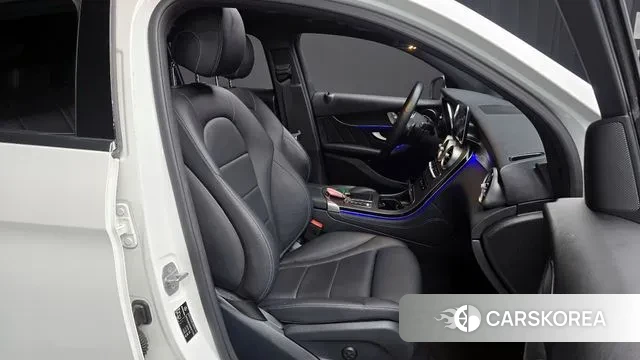 Mercedes-Benz GLC-Class X253 2020 Белый из Кореи, фото 3