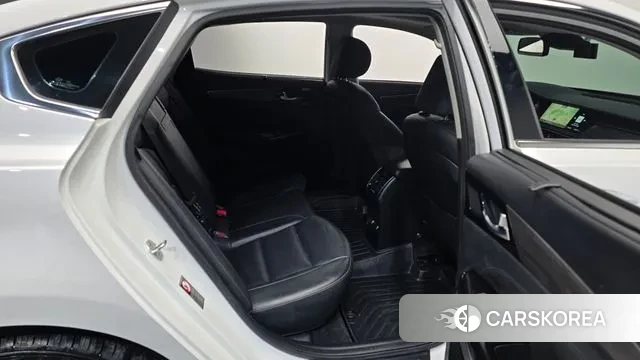 Kia K7 Premier 2019 Белый из Кореи, фото 3