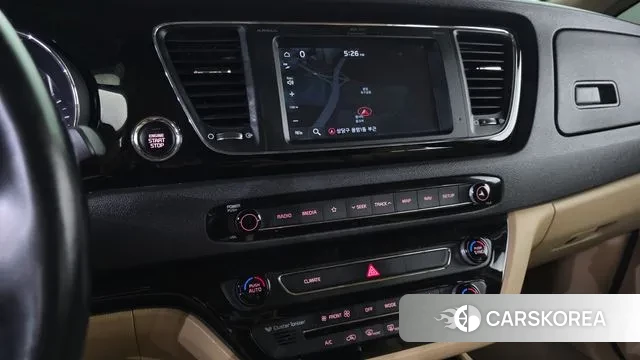 Kia The New Carnival 2018 Черный из Кореи, фото 3