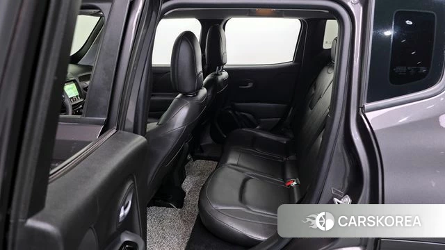 Jeep Renegade 2021 Серый из Кореи, фото 3