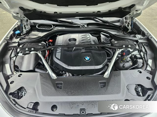 BMW 7 Series (G70) 2024 Белый из Кореи, фото 3