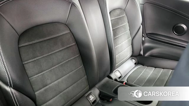 Mercedes-Benz C-Class W205 2022 Белый из Кореи, фото 3