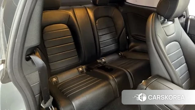 Mercedes-Benz C-Class W205 2019 Серебряный из Кореи, фото 3