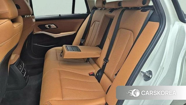 BMW 3 Series (G20) 2025 Белый из Кореи, фото 3