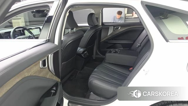 Kia K8 2023 Белый из Кореи, фото 3