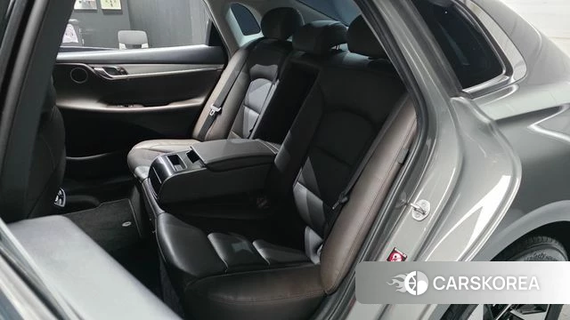 Hyundai The New Grandeur IG Hybrid 2022 Серый из Кореи, фото 3