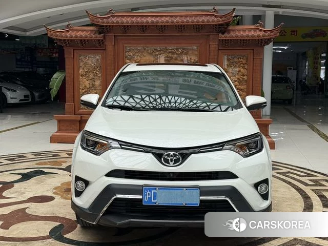 Toyota RAV4 Rongfang 2018 Белый из Китая, фото 3