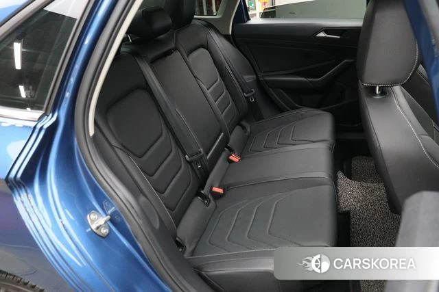 Volkswagen 7th Generation of Jetta 2021 Синий из Кореи, фото 3