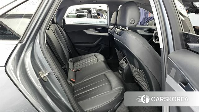 Audi A4 (B9) 2018 Серый из Кореи, фото 3
