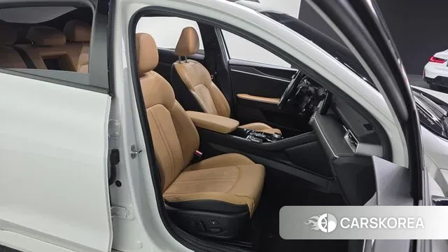 Kia K5 3rd generation 2020 Белый из Кореи, фото 3
