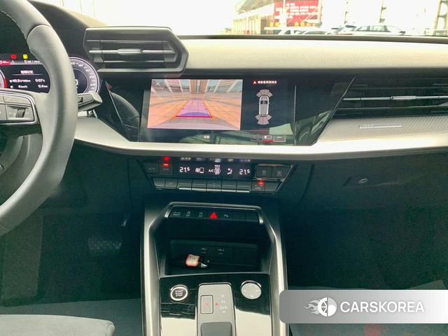Audi A3 2023 Белый из Китая, фото 3
