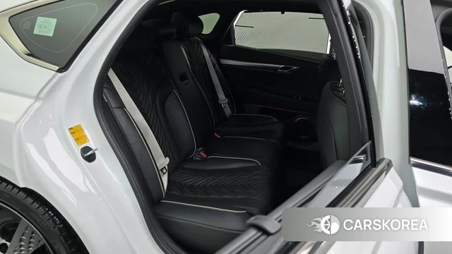 Genesis G80 (RG3) 2024 Белый из Кореи, фото 3