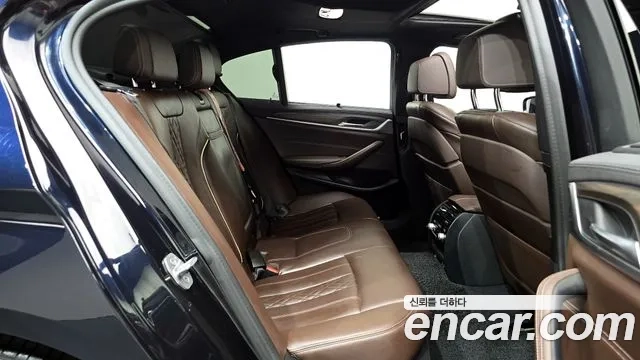 BMW 5 Series (G30) 2020 Черный из Кореи, фото 3