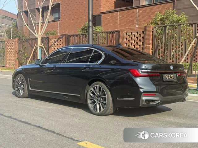 BMW 7 series 2022 Черный из Китая, фото 3