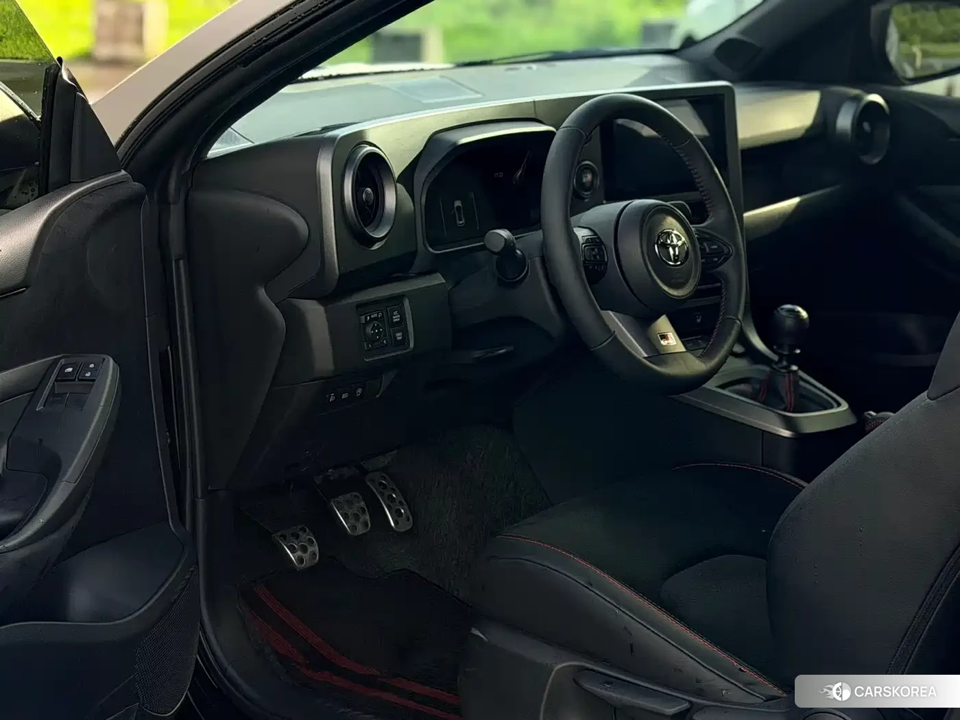 Toyota GR Yaris 2026 Черный из Китая, фото 3