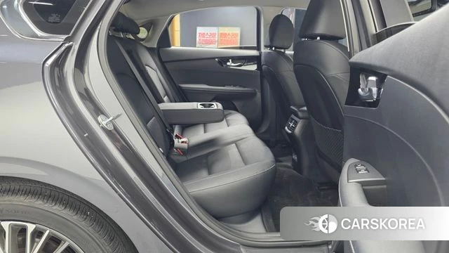 Kia The New K3 2nd generation 2021 Серый из Кореи, фото 3