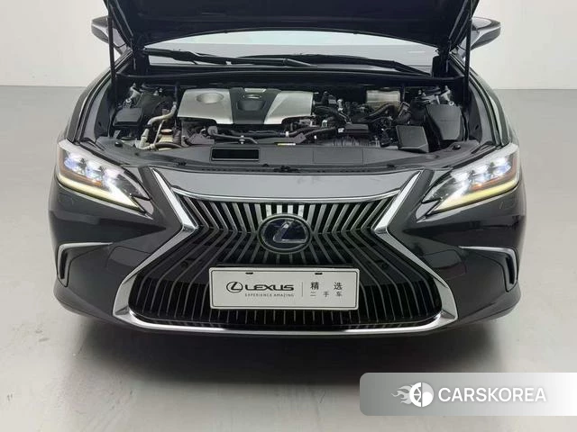 Lexus ES 2018 Черный из Китая, фото 3