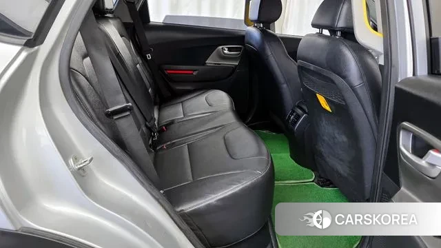 Kia Niro Plus 2022 Серебряный из Кореи, фото 3