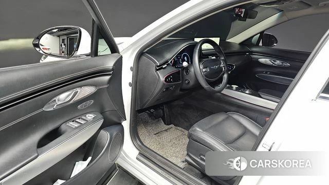 Genesis GV70 2022 Белый из Кореи, фото 3
