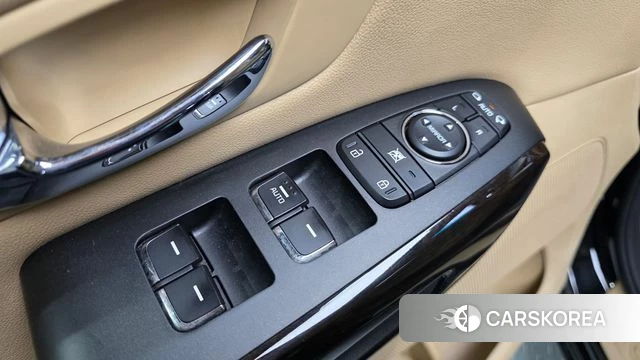 Kia The New Carnival 2018 Черный из Кореи, фото 3