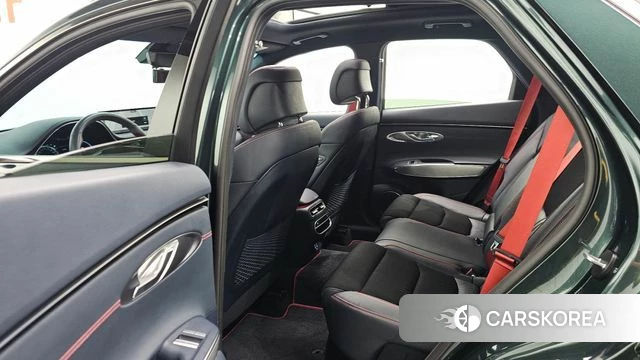 Genesis GV70 2022 Зеленый из Кореи, фото 3