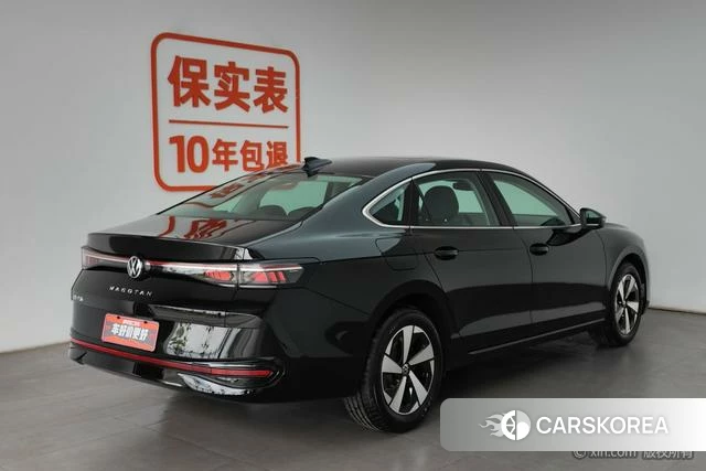 Volkswagen Magotan 2026 Черный из Китая, фото 3