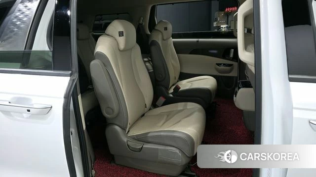 Kia Carnival 4th generation 2022 Белый из Кореи, фото 3