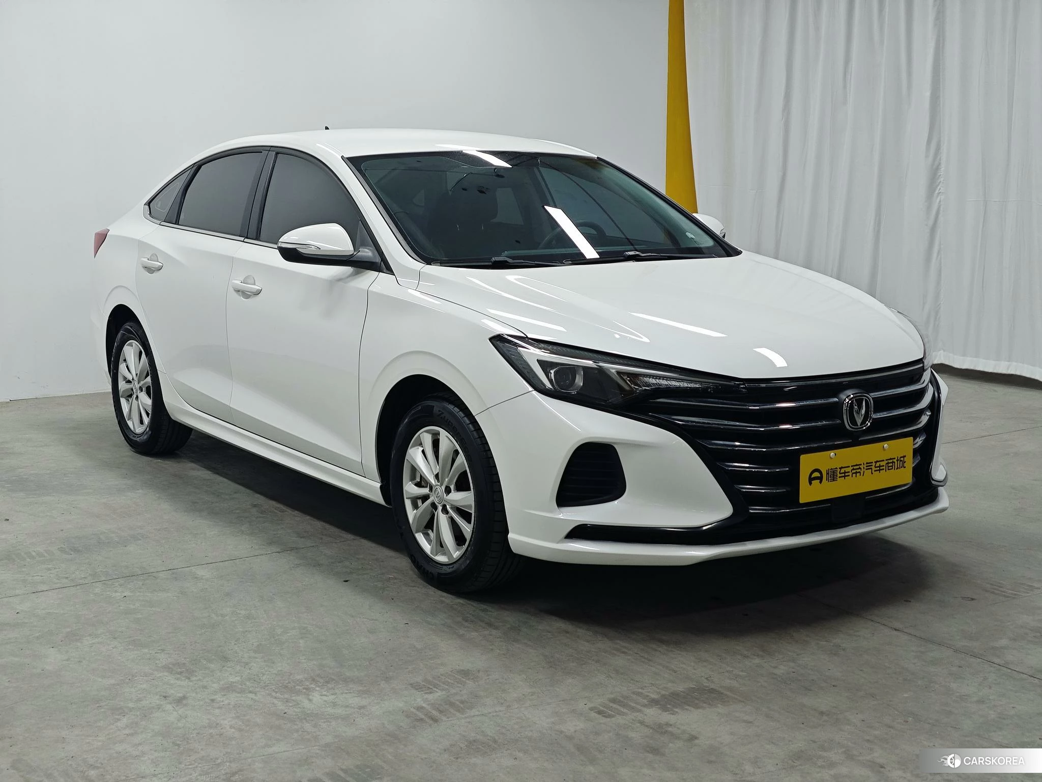 Chang'an Yidong 2022 Белый из Китая, фото 3