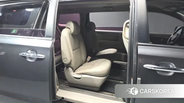 Kia All New Carnival 2018 Серый из Кореи, фото 3