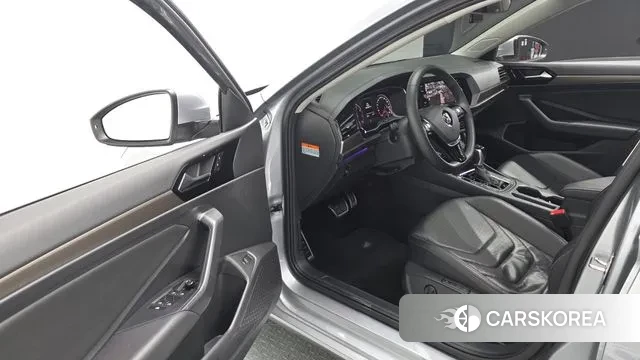 Volkswagen 7th Generation of Jetta 2020 Серый из Кореи, фото 3